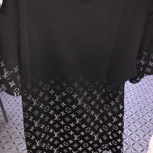 LV T-shirt